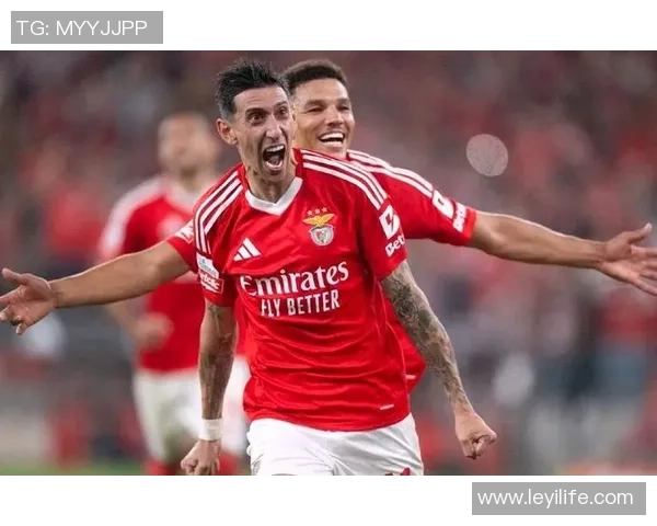 本菲卡逆袭AC米兰上演历史冷门帽子戏法点燃全场激情