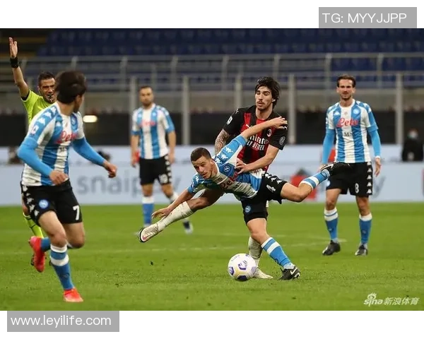 西甲经典对决AC米兰惊险逆转那不勒斯上演历史冷门