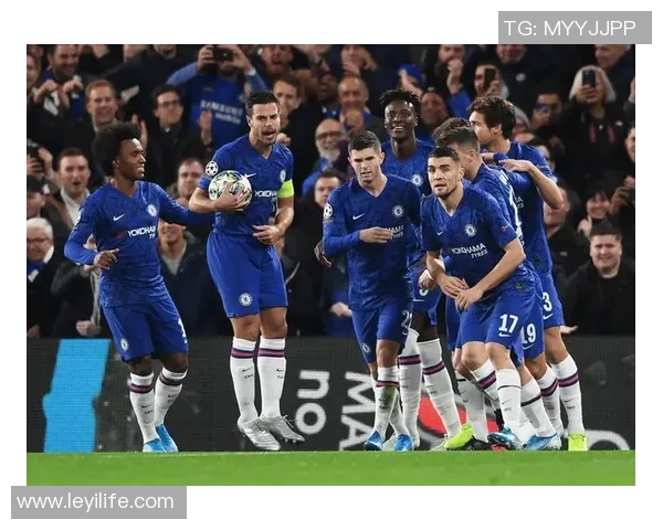 切尔西友谊赛小胜巴黎圣日耳曼帽子戏法瞬间点燃全场激情