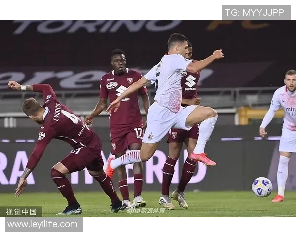 里昂主场大胜AC米兰帽子戏法点燃国王杯激情瞬间